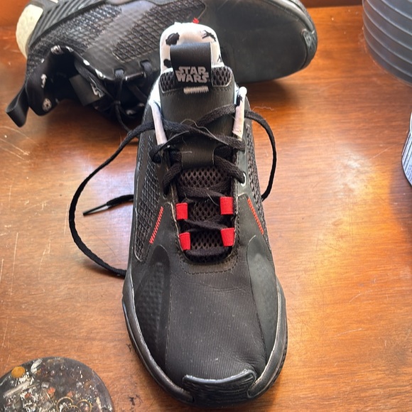 Limited edition adidas Star Wars runners. Worn once, too big. Excellent shape! - Picture 5 of 7